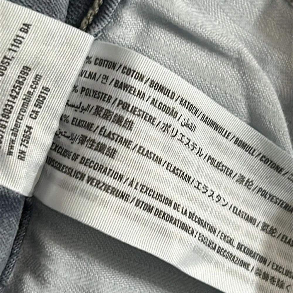 Abercrombie Simone high rise ankle jeans in gray wash size 27